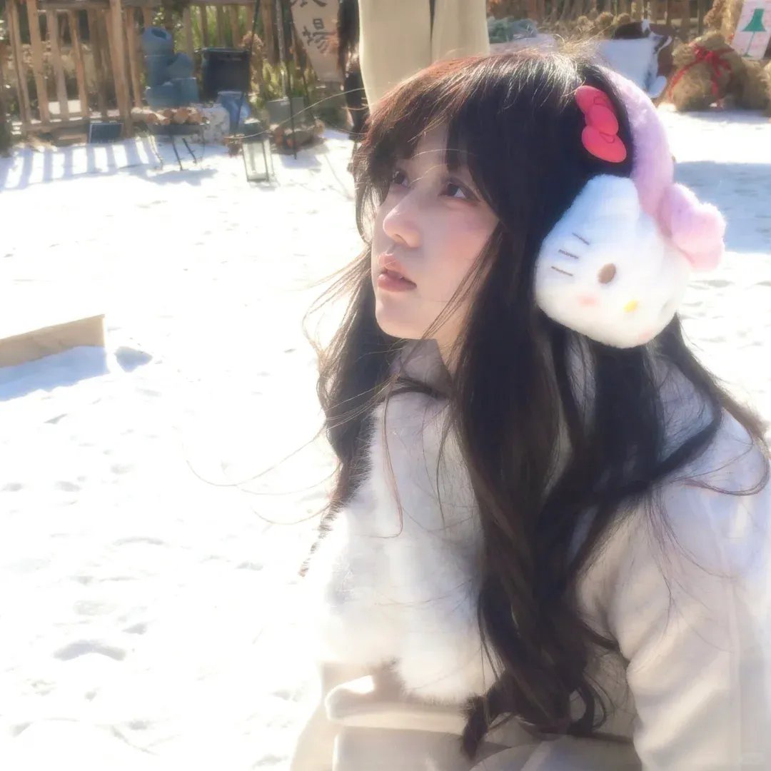 别摸了女帝，哥是神仙不是狗